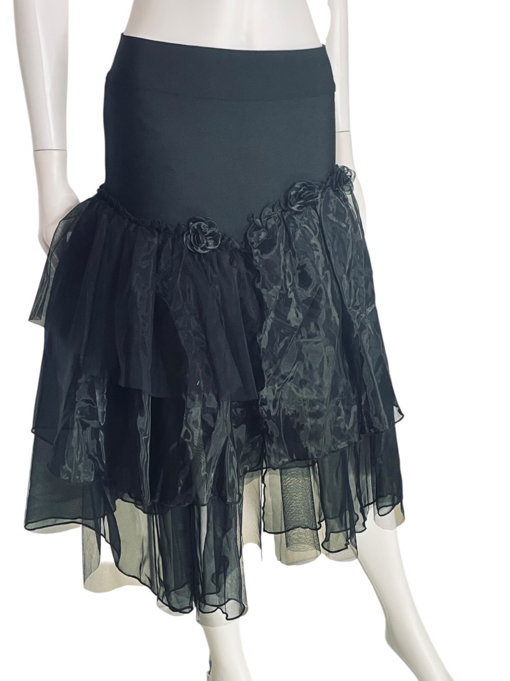 NWT Gracia Black Tiered Ruffle Mesh Skirt Size M Rosette Lined Boho Gothic $104 - Picture 3 of 6